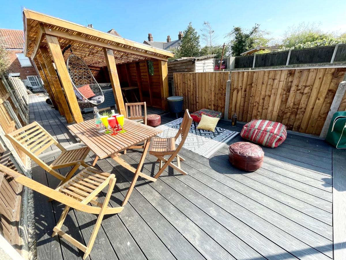 Sea Palling Coastal Terrace Dogs Welcome Optional Hot Tub 빌라 외부 사진